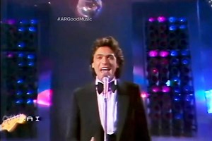 RICCARDO FOGLI - Storie Di Tutti I Giorni (Sanremo-32) 1982 #RiccardoFogli #Sanremo #Italodisco #Popmusic #Music80s #TopHits #Hits80s90s #Live #ARGoodMusic | AR GOOD MUSIC