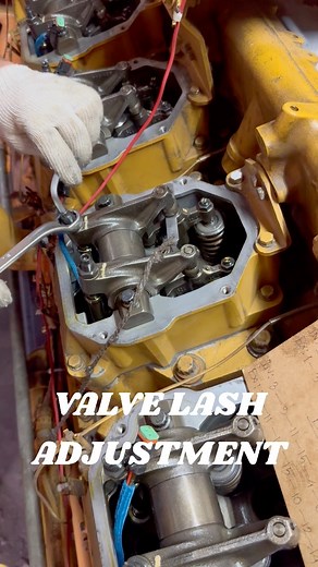 Precision Valve Lash Adjustment – Ensuring Optimal Engine Performance 🔧⚙️💪 #fblifestyle #caterpillar #G3516 #maintenance #tappetadjust #thegasengine | The Gas Engine