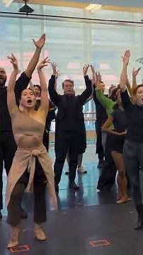 The Phantom of the Opera tour rehearses "Masquerade"