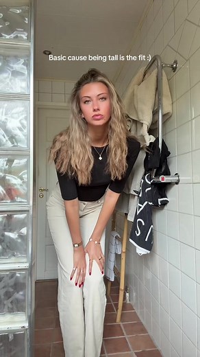 Love Being Tall: Fashion Tips for Tall Girls