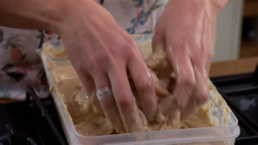 Extremely Chaotic Dinner Party Turns Strange 🫨 | Come Dine With Me