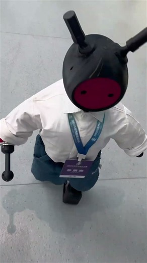 Mini Pi humanoid robot shows off its tiny steps in Beijing, China