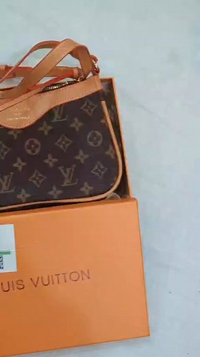 Upgrade your everyday look with our premium LV-inspired handbags — exclusively from thebrandedbags. Luxury feel, elegant design & everyday comfort… all in one bag. | The Branded Bags