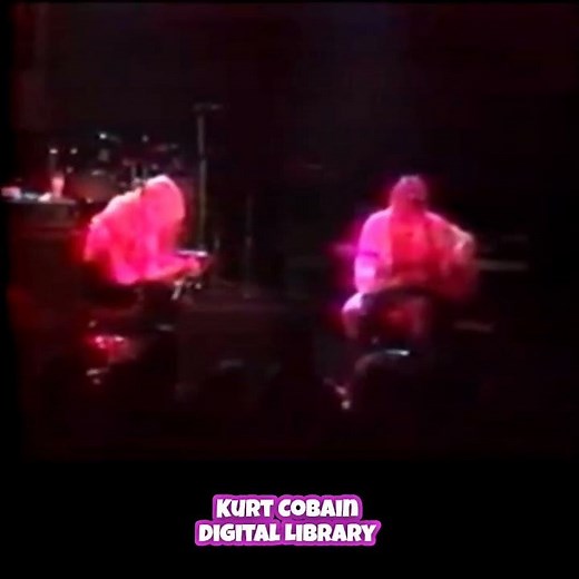 RARE AF News Piece On Kurt & Courtney Only Public Duet Performance At Club Lingerie Sept 1993 #kurt