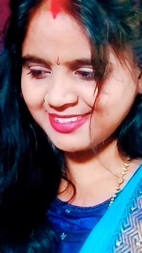 Tum ko hum se pyar hai #bollywoodmusic #nainabihari #hindisong #vairalshortsvideo