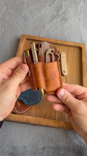 Brown & Olmo leather EDC organizer. #edc #edcorganizer #leathercraft