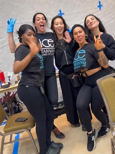 So proud of our @icetanningmakeup team led by @jessy.lauren.guidry for making it happen EVERY weekend and making it look FABULOUS! 💪💄👙 #icetanningmakeup #icingonyourprep | Shannon Dey