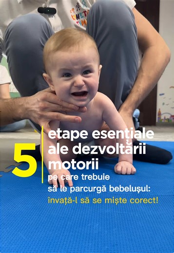 5 etape esențiale ale dezvoltării motorii pe care trebuie să le parcurgă bebelușul: învață-l să se miște corect! 1️⃣ Întoarcerile (3-6 luni) – bebelușul învață să se întoarcă de pe spate pe burtică și invers, întărind mușchii spatelui, gâtului și trunchiului. 2️⃣ Sprijin pe mâini și ridicarea pieptului (3-7 luni) – este un pas important pentru pregătirea târâtului și întărirea musculaturii membrelor superioare și inferioare și echilibrului. 3️⃣ Târâtul (6-10 luni) – dezvoltă coordonarea, întăreș