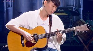 Contestant On Korean Reality Show Delivers A Gorgeous Guitar Performance
