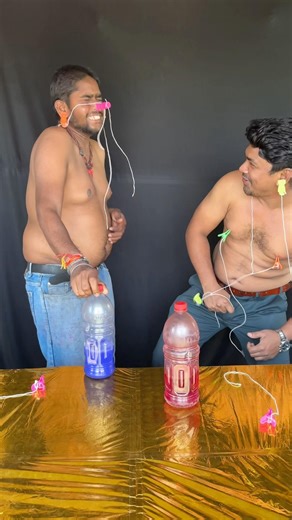 Double bottle flip challenge 😂🔥 #shorts #challenge #game #funny #bottleflip #task