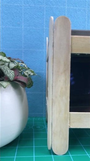 Why This Simple Box Creates a 3D Hologram 🤯 STEM DIY