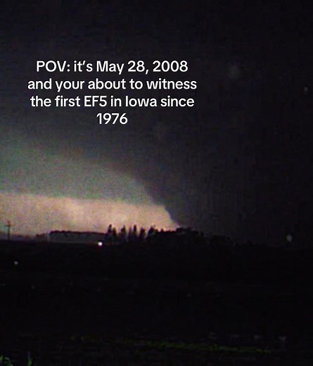 The 2008 Parkersburg–New Hartford tornado was a devastating EF5 tornado that struck northeast Iowa on May 25, 2008, killing nine people and injuring 70. #horrortok #scary #pov #timemachine #tornado