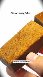 Sticky Honey Sponge – Description A soft, smooth sponge made with honey, brown sugar, and gentle spices. No caramelization, no crust—just a clean, golden bake with a melt-in-the-mouth texture. Light, refined, and perfect as a base for modern plated desserts #pastry #cake #cakesofinstagram #pastryart #cakedecorating #bakinglove #dessertporn #sweettooth #cakestagram #pastrychef #instacake #homemadecake #chocolatelover #bakersofinstagram #cakedesign #gronda #recipe #recipeoftheday #recipevideo | Ch