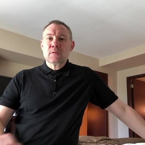 7.7K views · 397 reactions | DG Tour Diary 58 - Pre Oakland show. Leaving the imaginative hecklers behind. | David Gray | Facebook