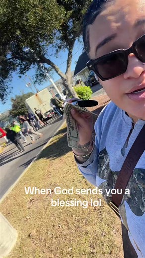 Coming together as a community#brinks#pensacola#blessing#money#mothersoftiktok