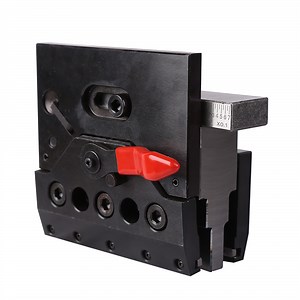 [Hot Item] Double Fast Clamp Can Be Equipped with 2 Different Types of Front Tooling Clamps for CNC Press Brake