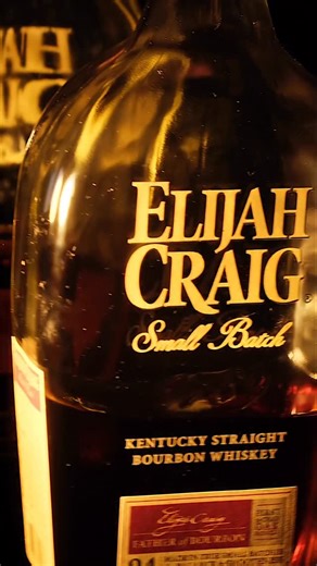 Where better to sip a cocktail named after the most iconic neighborhood in America? The French Quarter — Elijah Craig Small Batch Bourbon, Paolo Lazzaroni & Figli Nocino, walnut bitters. Crafted by our expert bartenders at Brennan’s, where timeless New Orleans hospitality meets refined cocktail culture. #frenchquarter #nolacocktails | Brennan's Restaurant