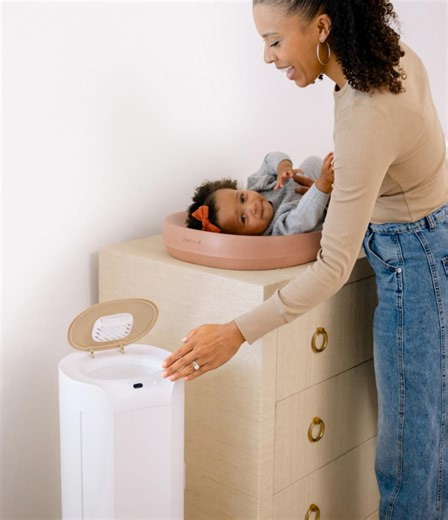 Jool Baby Introduces the SmartWave Plus Touch-Free Diaper Pail: Where Elegant Design Meets Smart Technology