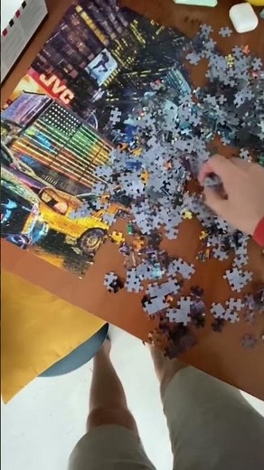 Tutorial: How to make a 1000 piece puzzle with one hand