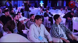 The fourth edition of the Developers Summit in Libya was held at the Corinthia Hotel Hall in the Libyan capital, with a remarkable turnout of hundreds of technology and programming enthusiasts from across the country, as part of the National Information Technology Day activities. This year, the summit brought together a select group of developers, entrepreneurs, and tech experts, in addition to several representatives from startups and organizations supporting digital transformation in Libya. Th