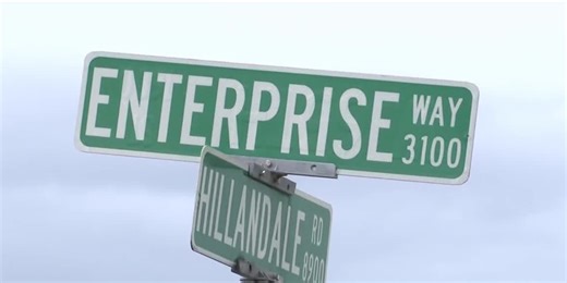 Meta named as company looking to build data center in Davenport, report says