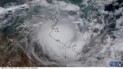 🚨NEW VIDEO🚨: Satellite imagery captured Tropical Cyclone Megan making landfall in Australia’s Northern Territory on Monday, March 18. Credit: CSU/CIRA & JMA/JAXA via Storyful | WeatherBug