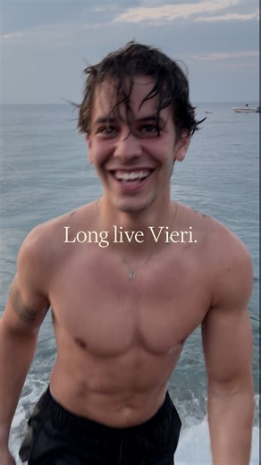 6K views · 21 reactions | True Story: Vieri, Function Member since 2025. Vieri thought he was the picture of health. Zero symptoms. When he got 100+ lab tests through Function, he was surprised to find his thyroid antibodies way out of range. This test isn't offered in routine care, but it's absolutely standard for every Function member. Vieri changed his diet, exercise, and stress. The result? He’s finally as healthy as he looks. | Function Health | Facebook