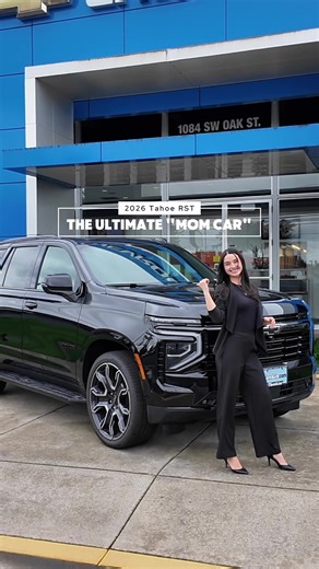 the ultimate “mom car” for 2026 SUVS - the Tahoe RST😎 #tahoe #blacksuv #chevytahoe4x4 #momsuv #cardealership