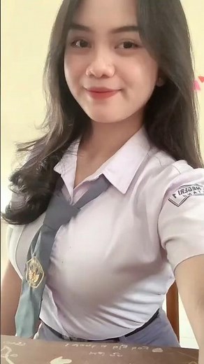 CEWEK SMA TOBRUT SEKSI CANTIK #bikini #tobrut #ceweksange #cewekhit #sexy