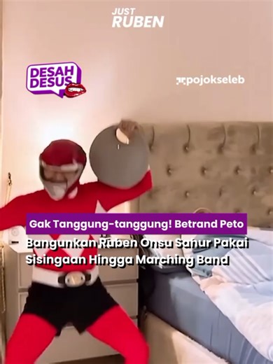 Gak Tanggung-tanggung! Betrand Peto Bangunkan Ruben Onsu Sahur Pakai Sisingaan Hingga Marching Band Siapa nih yang kalau bangunin sahur masih pakai alarm HP doang? Kayaknya harus belajar sama Onyo! Mulai dari pakai kostum superhero, naik Sisingaan, sampai undang Marching Band langsung ke rumah demi bangunin Ayah Ruben Onsu. Bukannya marah, Ayah Ruben malah pasrah sekaligus terhibur sama tingkah unik anaknya ini. Netizen pun dibuat ngakak guling-guling melihat aksi