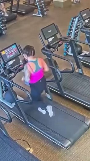 Treadmill Fail (via @unknown)
