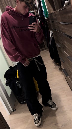 Brezscales Discusses Latest Swag Surfing Trends