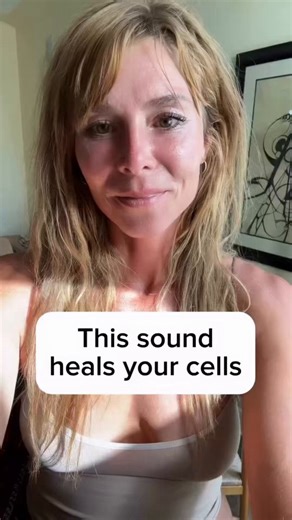 528 Hz is more than just music, it’s a biological tuning fork for your cells. You can also receive the frequencies by holding copper handles attached to a frequency generator.528hz is Known as the ‘love frequency,’ it sits at the mathematical heart of the ancient Solfeggio scale. Research shows it can increase mitochondrial ATP output, reduce oxidative stress, and even stimulate DNA repair. From a quantum biology perspective, your mitochondria are exquisitely tuned to oscillations in light and s