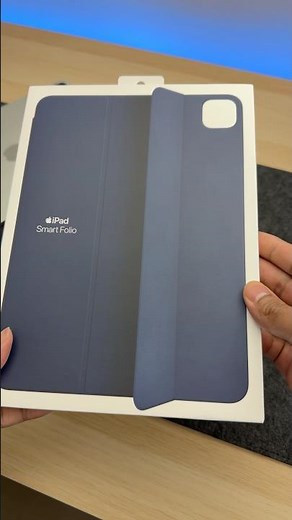 Apple iPad Pro Smart Folio Case - Time to replace it with a new one!!
