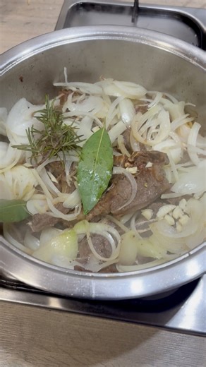 40K views · 810 reactions | Just how we like it, loads of carbs ...