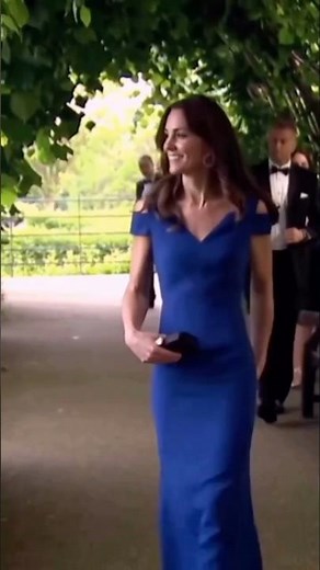 Princess of Wales Stuns in a Breathtaking Blue Gown #royalfamily #catherine #uk
