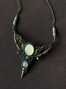 Macrame Necklace - Green Colour - With Light Green Labradorite Stone - Birthday Gift - Costom Necklace - Handmade Necklace With Labradorit - Etsy