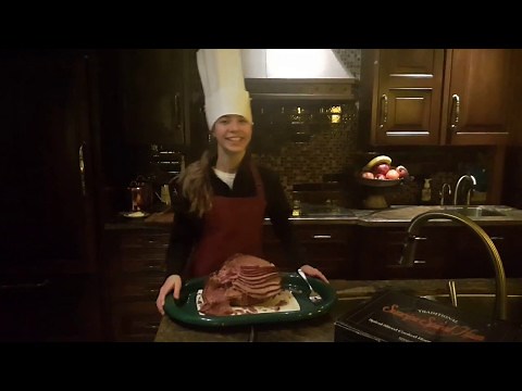 How To Slice Spiral Ham | Mia Minute | Episode #25