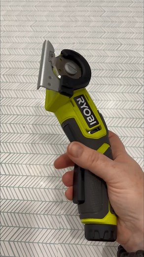 The best way to cut foam core with a perfectly straight clean edge! #foamcore #cutting #papercrafts #crafttools #powercutter #foamcraft #scissors #ryobi Ryobi | Chica and Jo