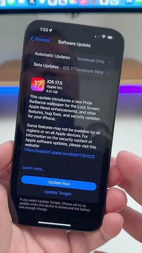 iOS 17.5 Is Here! - Top 5 Features!