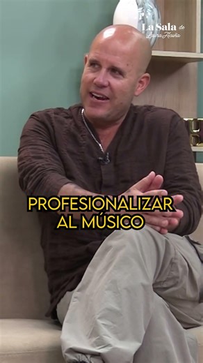 The dream of changing music in her country: a story of purpose | Laura Acuña's Room