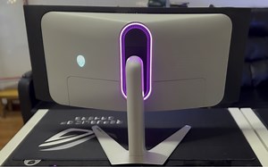 外星人aw3423dw和外星人aw3821dw（显示器）对比