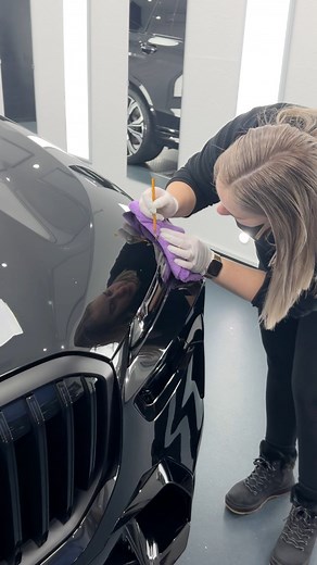 #CustomDetailing #GYEONCertified #detailinguk #painttouchup #bmwx7 | Custom Detailing