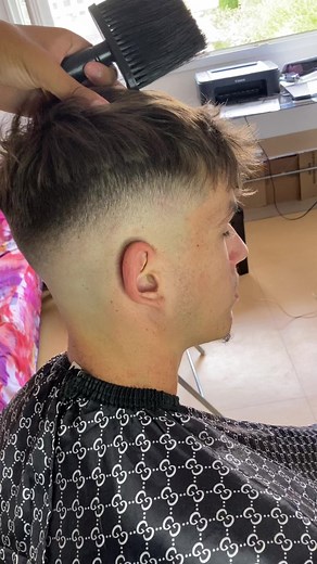 Ptite Coupe Du Jeudi : Le Degrade Laser Parfait 💈