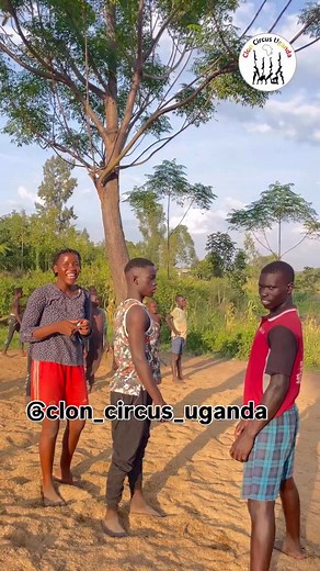 Hey 👋 fam!, it’s always a great pleasure and fun 🤩 sharing what we are doing as a group to the world 🌏. We hope this performance will bring joy to whoever takes time watching it. FOLLOW 👇 @clon_circus_uganda @coach_fredrick_lugard Join us in making a difference to the children of @clon_circus_uganda ! Donate now via link 🔗 in Bio. . . . . #amazing #africa #instareelsindia❤️ #viral #support #trending #instalike #connection #followforfollow #workout #followforfollowback #explore #donate | Clo