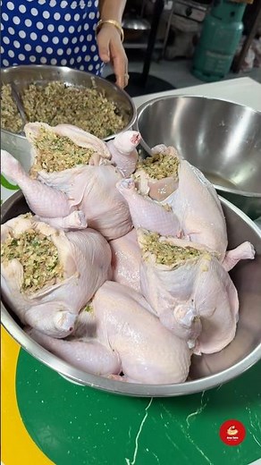50-year Legendary Thai Herb Chicken Grilled Fresh—Full Process revealed 🔥