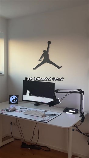 Ultimate Left-Handed Gaming Setup Guide