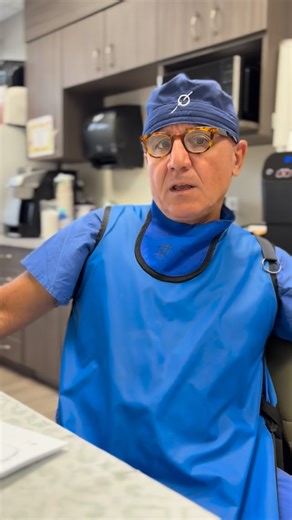 Medical students often mix up subdural and epidural hematomas. In this video, I break down the key differences in mechanism, clinical presentation, and classic case scenarios. I also draw the concave vs convex blood clot patterns you see on axial CT to make it stick. Neurosurgery made practical and visual. Hashtags: #NeurosurgeryEducation #MedStudentLife #NeuroAnatomy #CTScanBasics #SpineSurgeon | Albert Telfeian