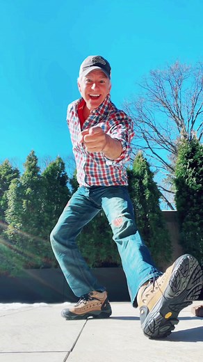 Beyoncé - TEXAS HOLD EM’ Dance Showcase