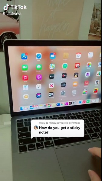 How to Add Sticky Notes on MacBook: Step-by-Step Guide